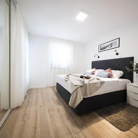 1 Bedroom Lovely In Apartman