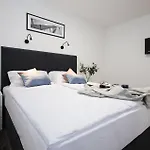 Apartman 1 Bedroom Lovely In Zára