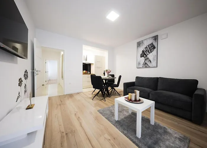 1 Bedroom Lovely In Zara